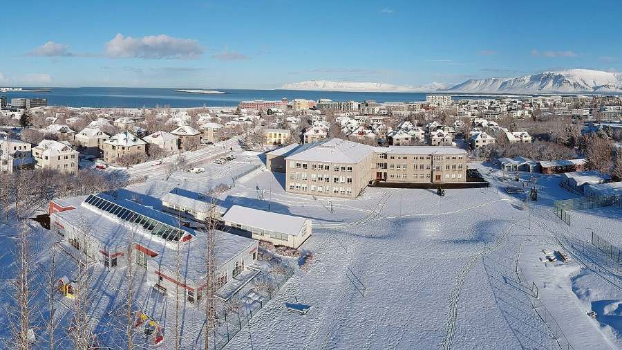 Laugarnes úr lofti að vetri